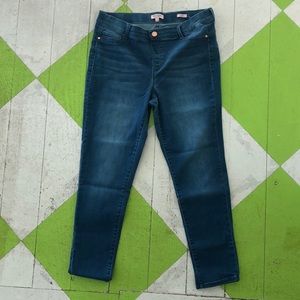 Juicy Couture Pull On Jeggings